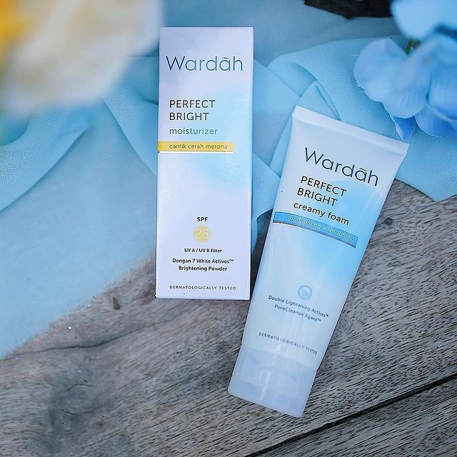 Produk Wardah memutihkan wajah Berbagai sumber