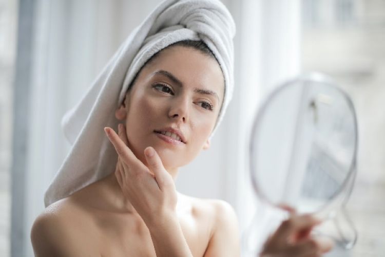 9 Produk Wardah memutihkan wajah, jadi cerah bersinar
