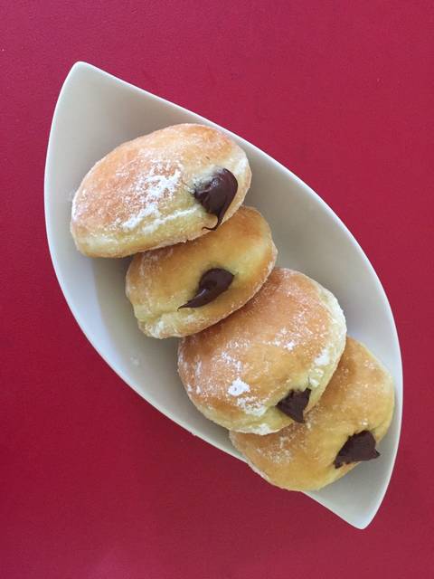 17 Resep bomboloni donat kekinian, empuk, enak, dan sederhana