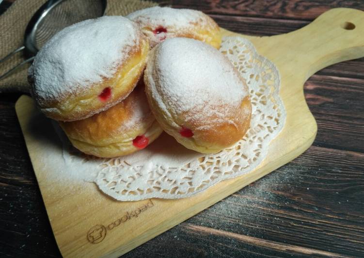 17 Resep bomboloni donat kekinian, empuk, enak, dan sederhana
