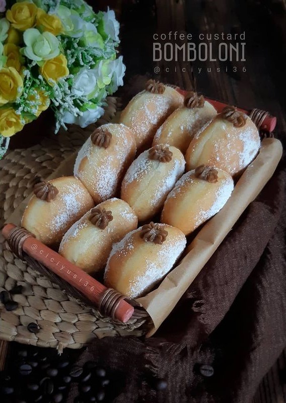 17 Resep bomboloni donat kekinian, empuk, enak, dan sederhana