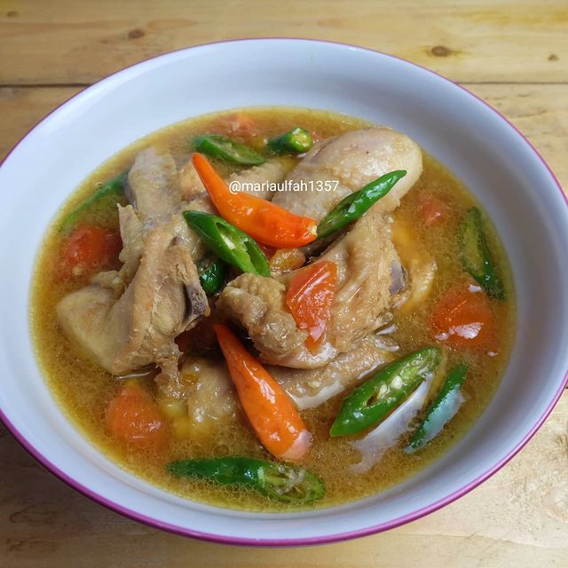 Resep asem-asem ayam, empuk, enak, dan kuahnya bikin segar