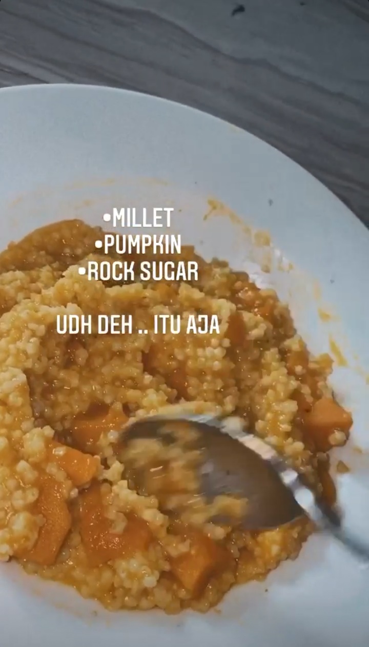 8 Pola makan Chacha Frederica saat menyusui, ASI lancar & berkualitas