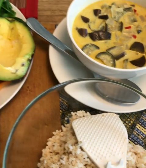 11 Inspirasi menu sehat ala Sophia Latjuba, kaya akan sayuran