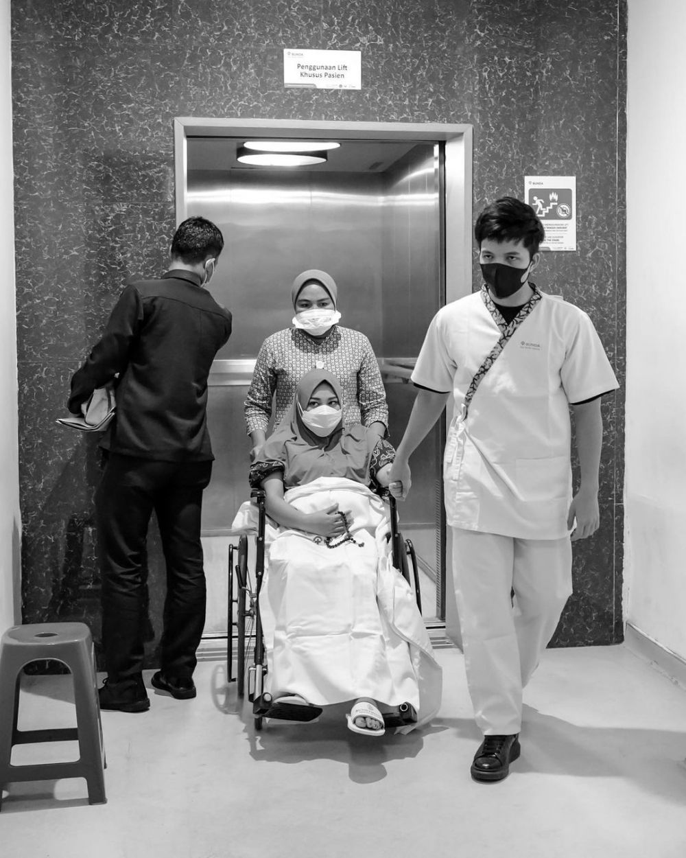 5 Momen Aurel Hermansyah melahirkan anak pertama di tanggal cantik