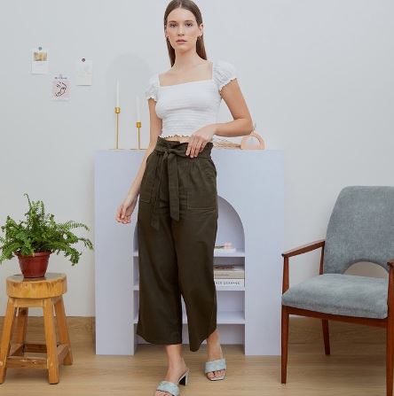 8 Rekomendasi celana kulot untuk ke kantor, bikin tampilan stylish