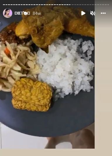 Kreasi menu diet 10 seleb berbahan tempe, sederhana dan praktis