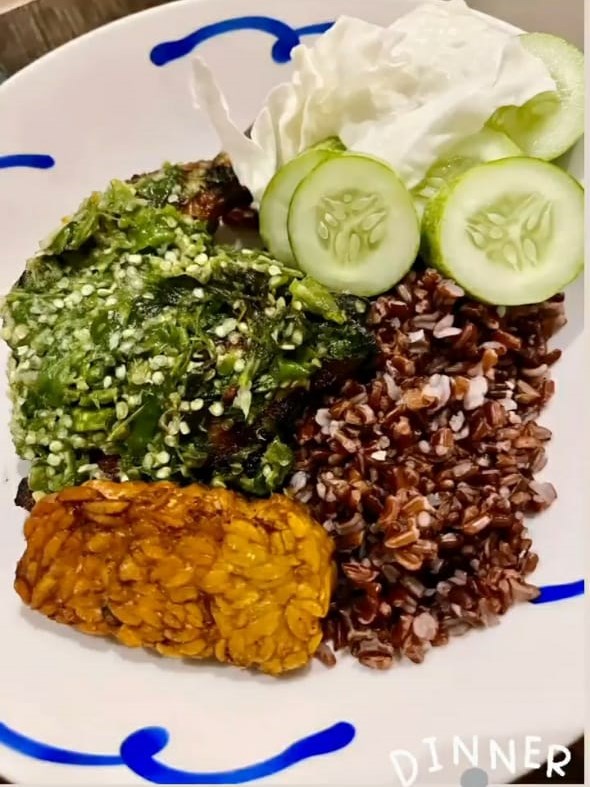 Kreasi menu diet 10 seleb berbahan tempe, sederhana dan praktis