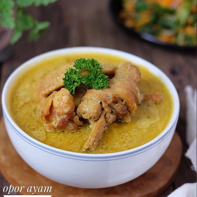 9 Resep bumbu opor ayam, lezat, wangi, dan mudah dibuat