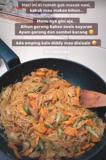 11 Masakan sehat ala Mawar AFI, bikin anak doyan makan buah dan sayur