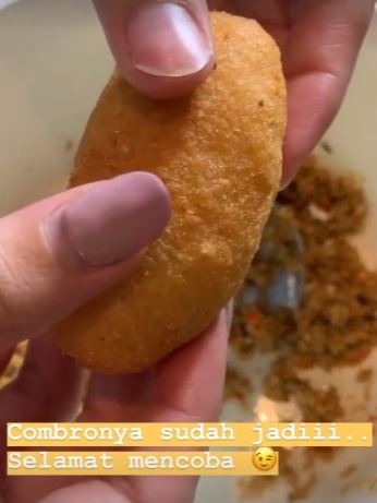 Jago masak, ini 11 kreasi kue dan camilan tradisional ala Asmirandah