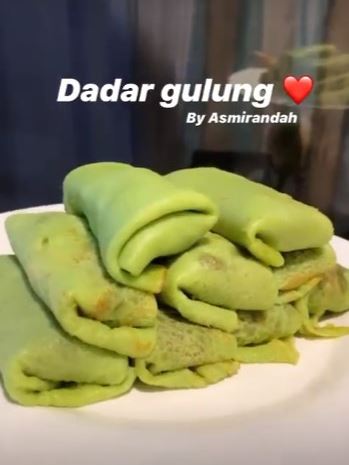 Jago masak, ini 11 kreasi kue dan camilan tradisional ala Asmirandah