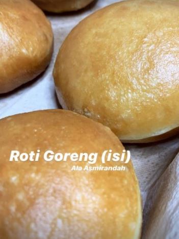 Jago masak, ini 11 kreasi kue dan camilan tradisional ala Asmirandah
