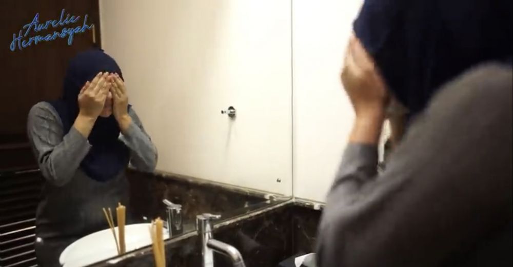 7 Skincare routine ala Aurel Hermansyah, wajah glowing selama hamil