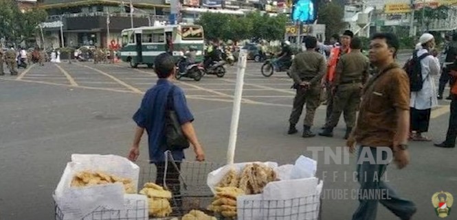 Kisah haru perjuangan anak yatim penjual gorengan jadi prajurit TNI AD