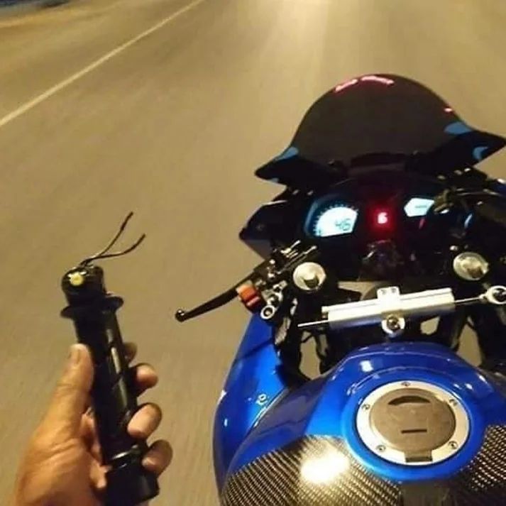 13 Momen sial di tempat umum ini bikin mati gaya