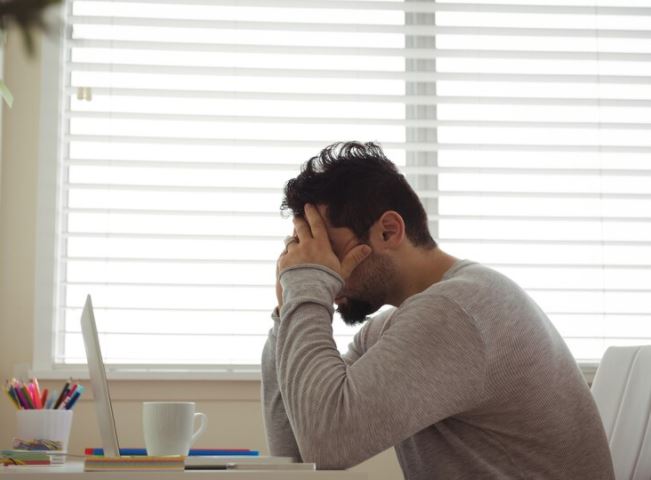 Insecure adalah apa? Ini pengertian dan cara mengatasinya