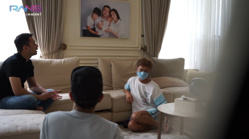 11 Momen Raffi Ahmad beri kejutan ultah untuk Sensen, hadiahkan mobil