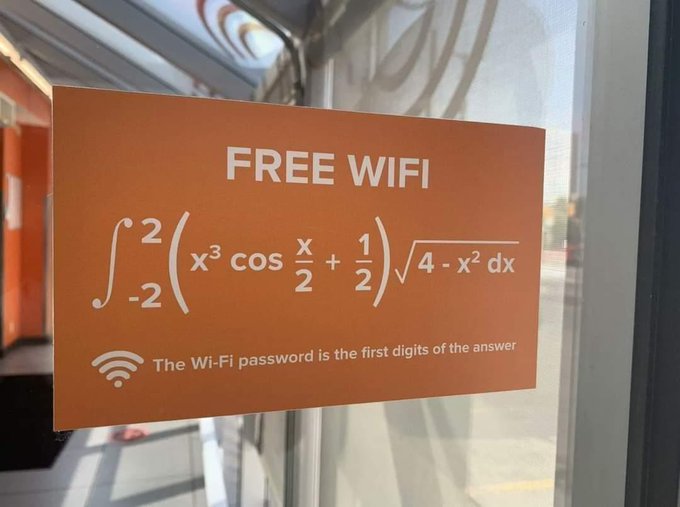 12 Pengumuman kocak WiFi gratis ini bikin kesal sendiri
