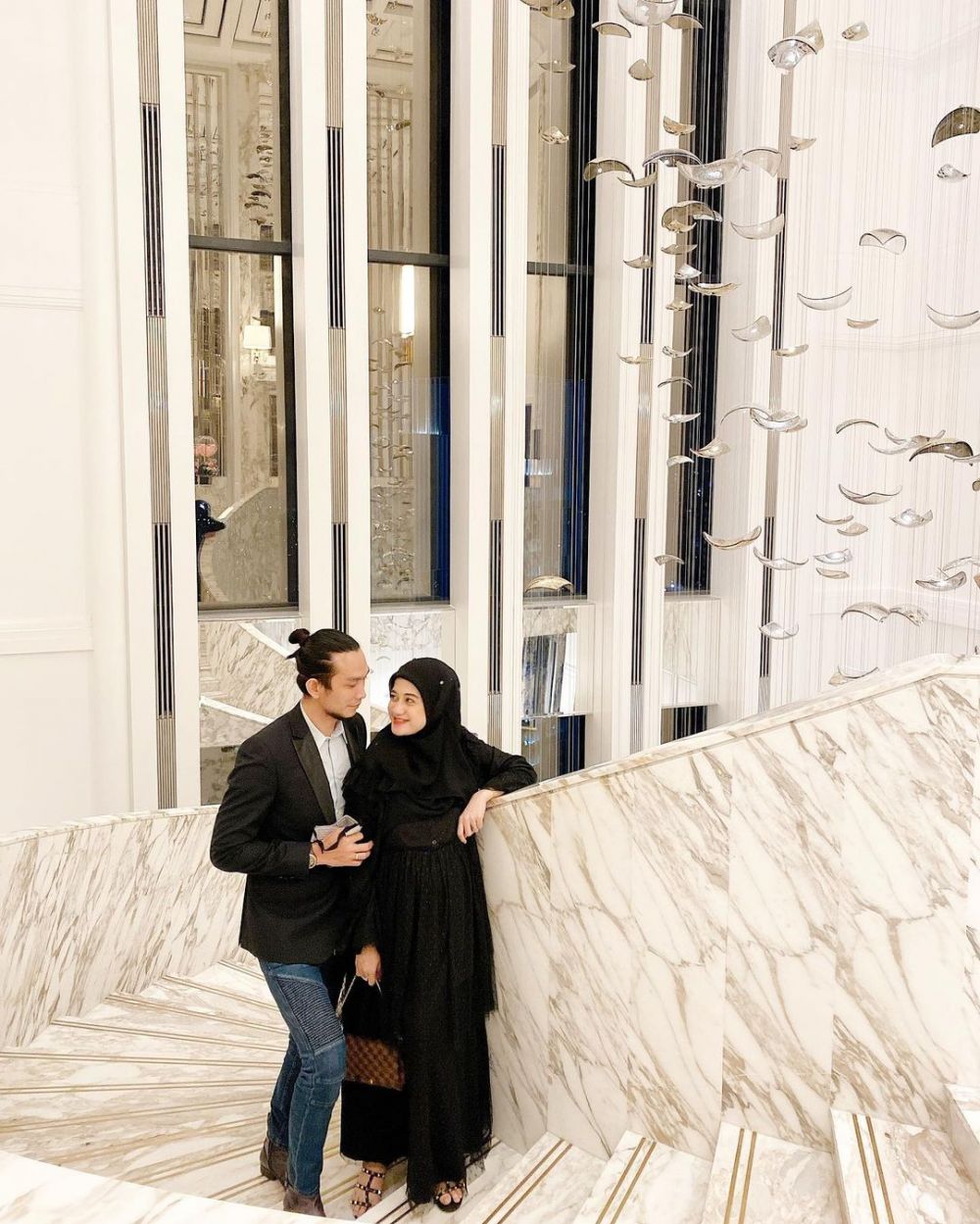 9 Potret terbaru Sindy eks Princess, kini berhijab