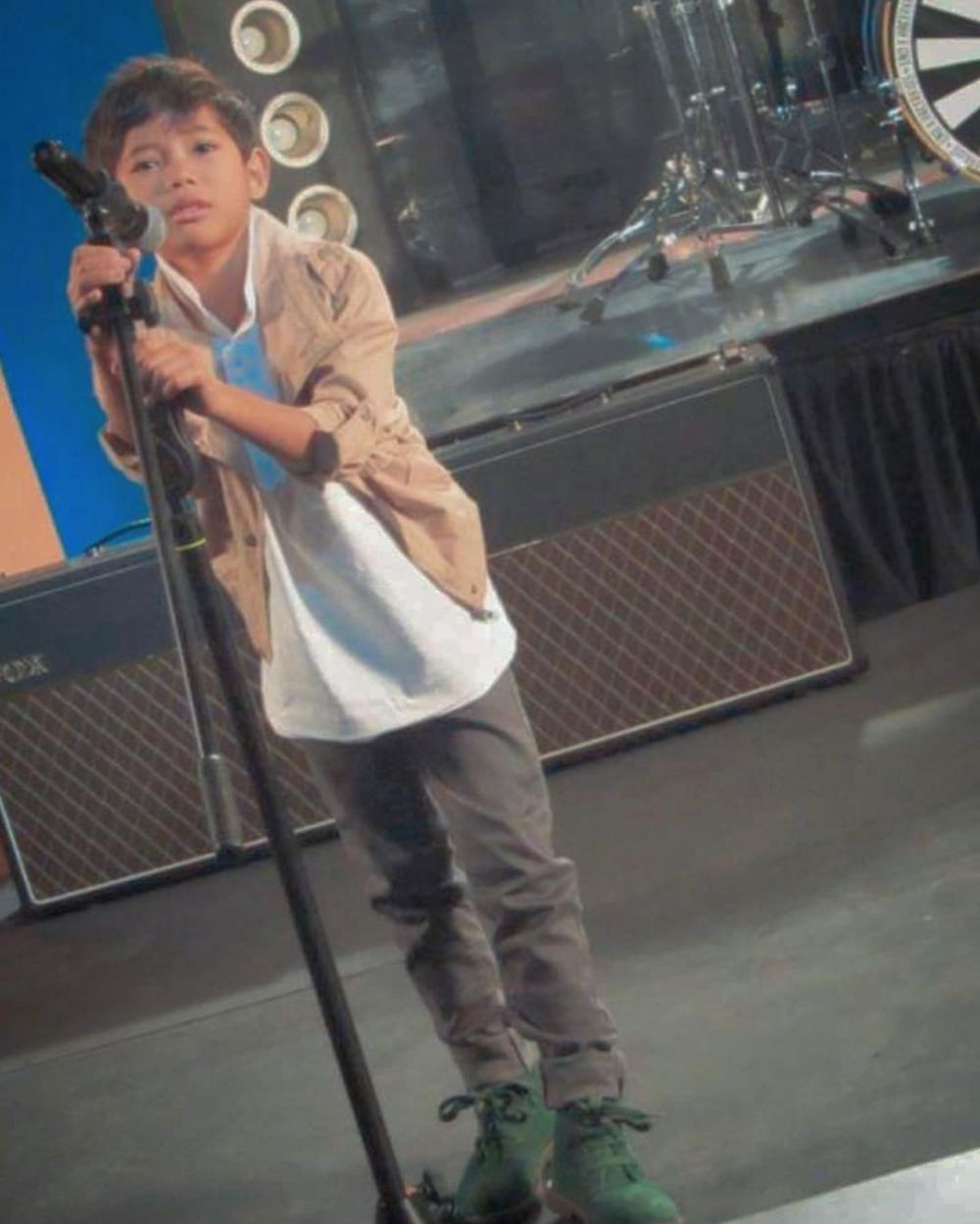 9 Transformasi gaya rambut Tegar Septian dari awal karier hingga kini