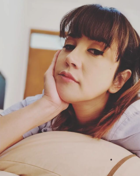 Model iklan minyak kayu putih 90-an kini jadi artis, ini 9 potretnya