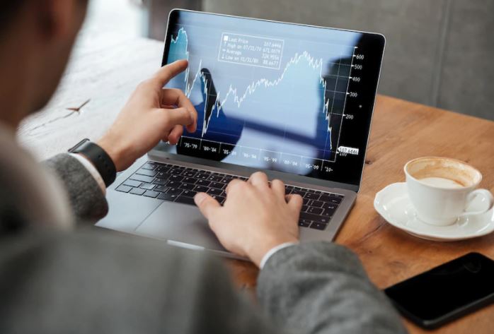 Trading adalah jual beli saham, ketahui jenis dan risikonya