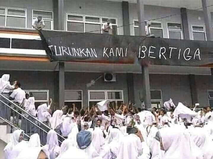 13 Potret janggal di sekolah ini lucunya bikin nggak habis pikir