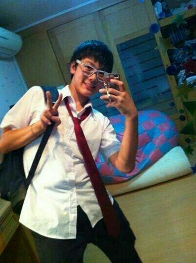 11 Transformasi Ten NCT sejak kecil, penampilan saat botak manglingi