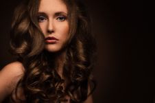  9 Rekomendasi model rambut untuk wajah lonjong