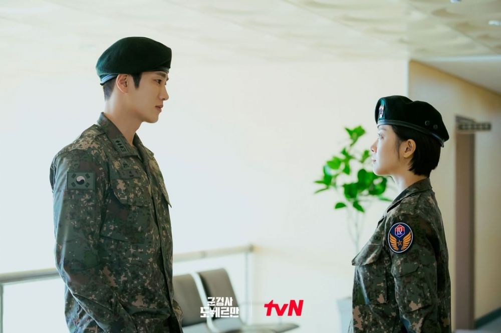 9 Pesona Ahn Bo-hyun jadi jaksa di drama Military Prosecutor Doberman