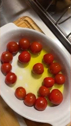 9 Trik Donna Harun bikin spageti saus tomat tahu, lezat dan simpel