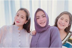 7 Pola makan Rieta Amilia ibu Nagita Slavina, bugar di usia 59 tahun