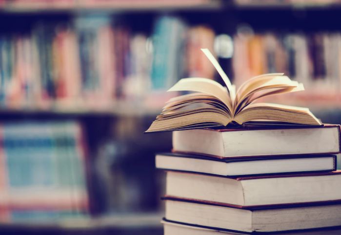 Teks deskripsi adalah: Ini struktur dan ciri-cirinya lengkap