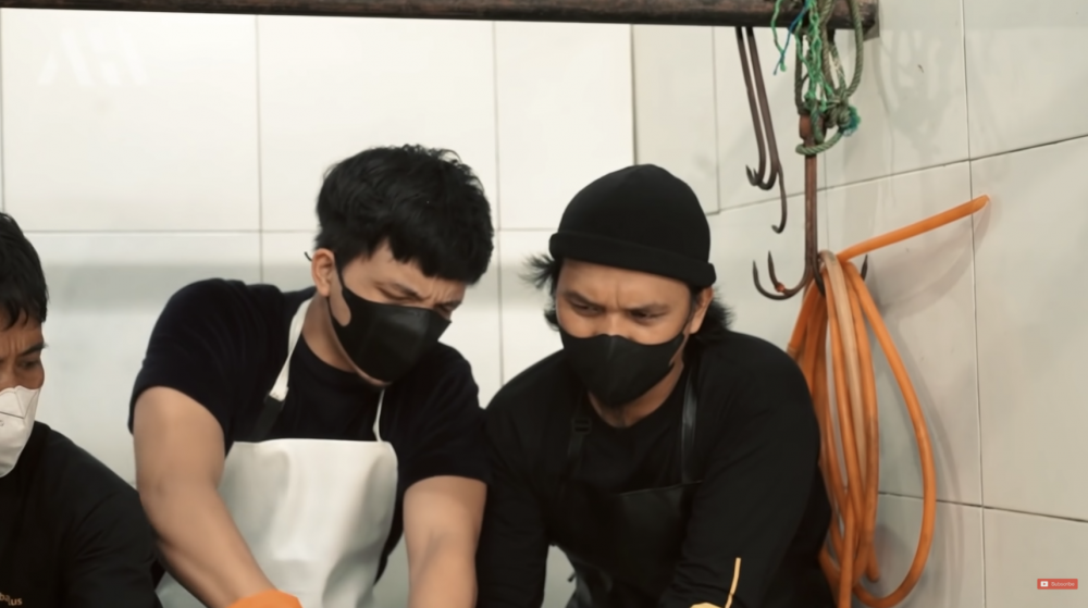 11 Momen akikah Ameena anak pertama Aurel, Atta potong kambing 222 kg