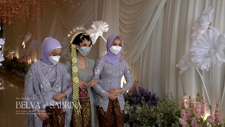 12 Momen pernikahan Belva Devara & Sabrina, Presiden Jokowi jadi saksi