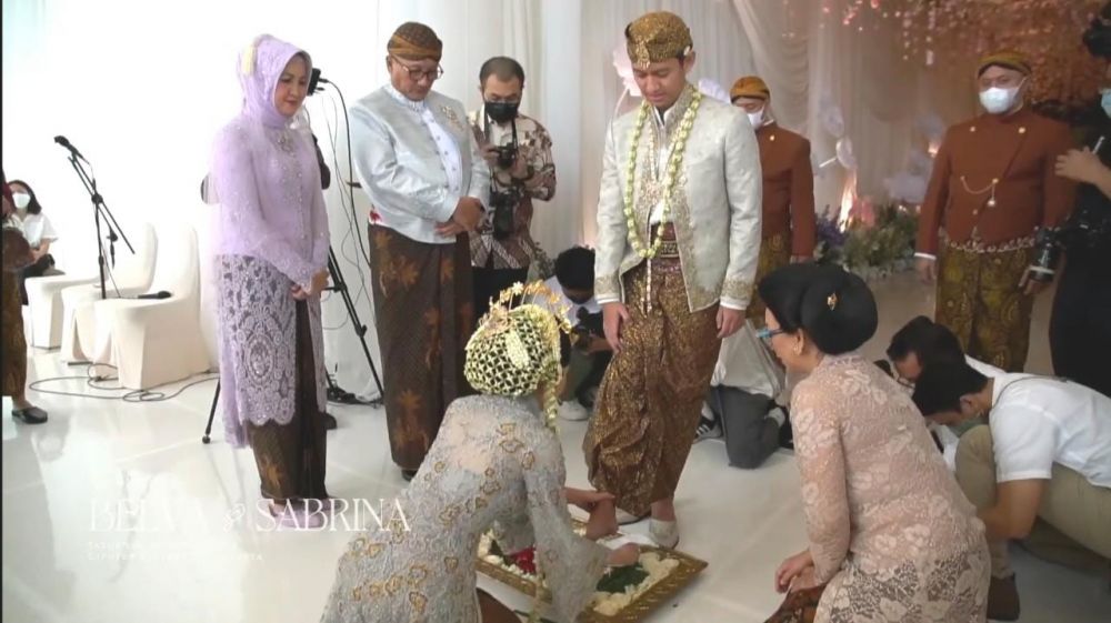 12 Momen pernikahan Belva Devara & Sabrina, Presiden Jokowi jadi saksi