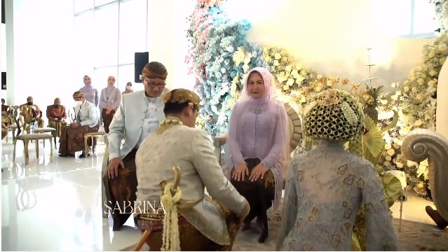 12 Momen pernikahan Belva Devara & Sabrina, Presiden Jokowi jadi saksi