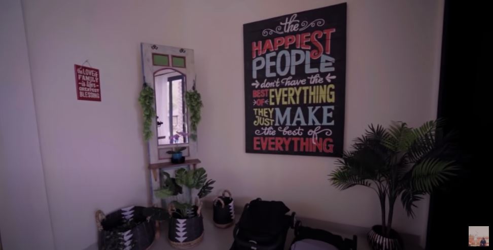 Pindah dekat lokasi syuting Fuji, 11 potret hunian sementara Thariq