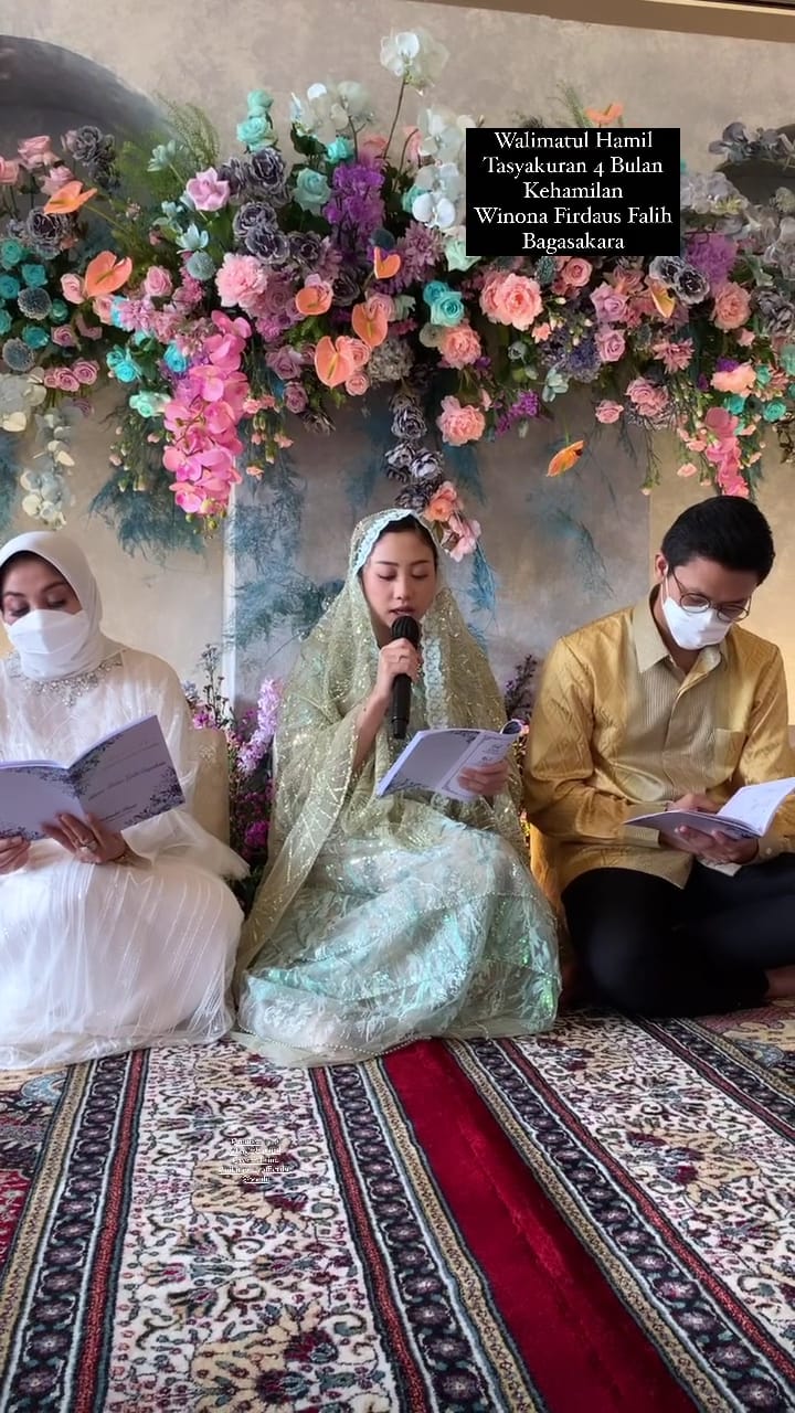 9 Momen pengajian 4 bulanan kehamilan Winona Willy, berjalan khidmat