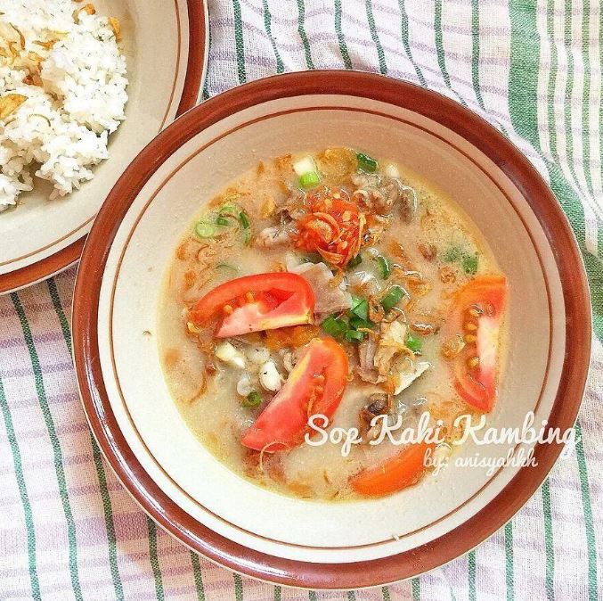 13 Resep olahan daging kambing berkuah, gurih, segar, dan nggak bau