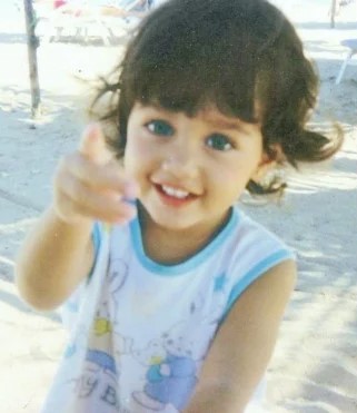 7 Potret masa kecil Cinta Laura, disebut mirip Justin Bieber