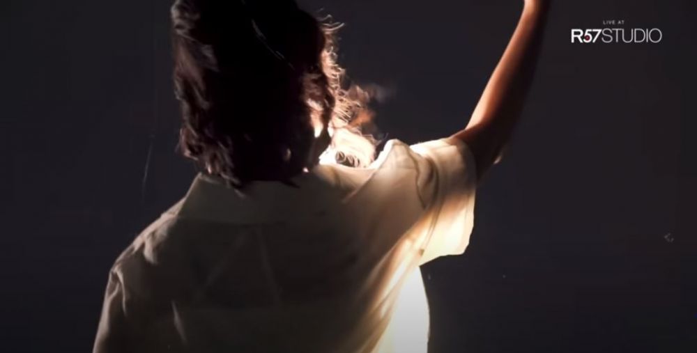 9 Pesona Fuji jadi model video klip, aktingnya bikin nyesek