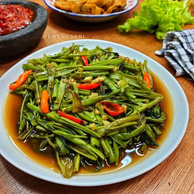 30 Resep aneka cah kangkung, enak, mudah dibuat, dan ekonomis