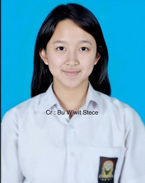 9 Potret lawas Dita Karang saat SMA, paras cantiknya dipuji