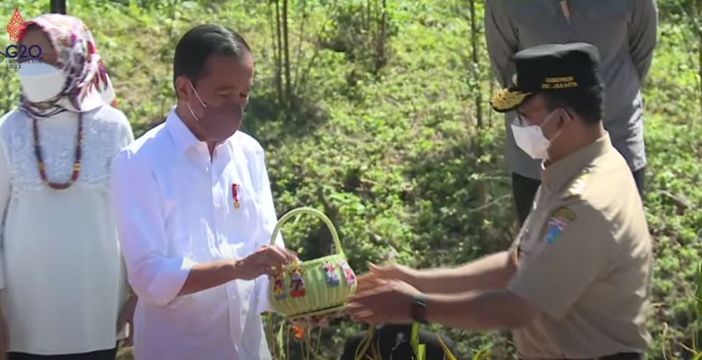 11 Momen Presiden Jokowi gelar ritual Kendi Nusantara di titik nol IKN
