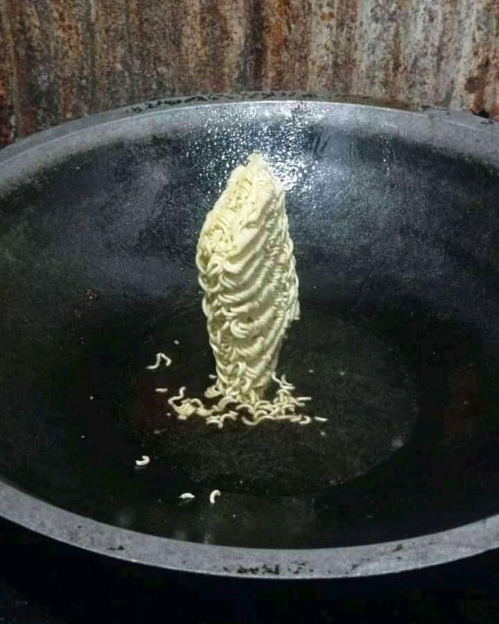 11 Momen lucu terjadi waktu masak, kamu pernah mengalami?