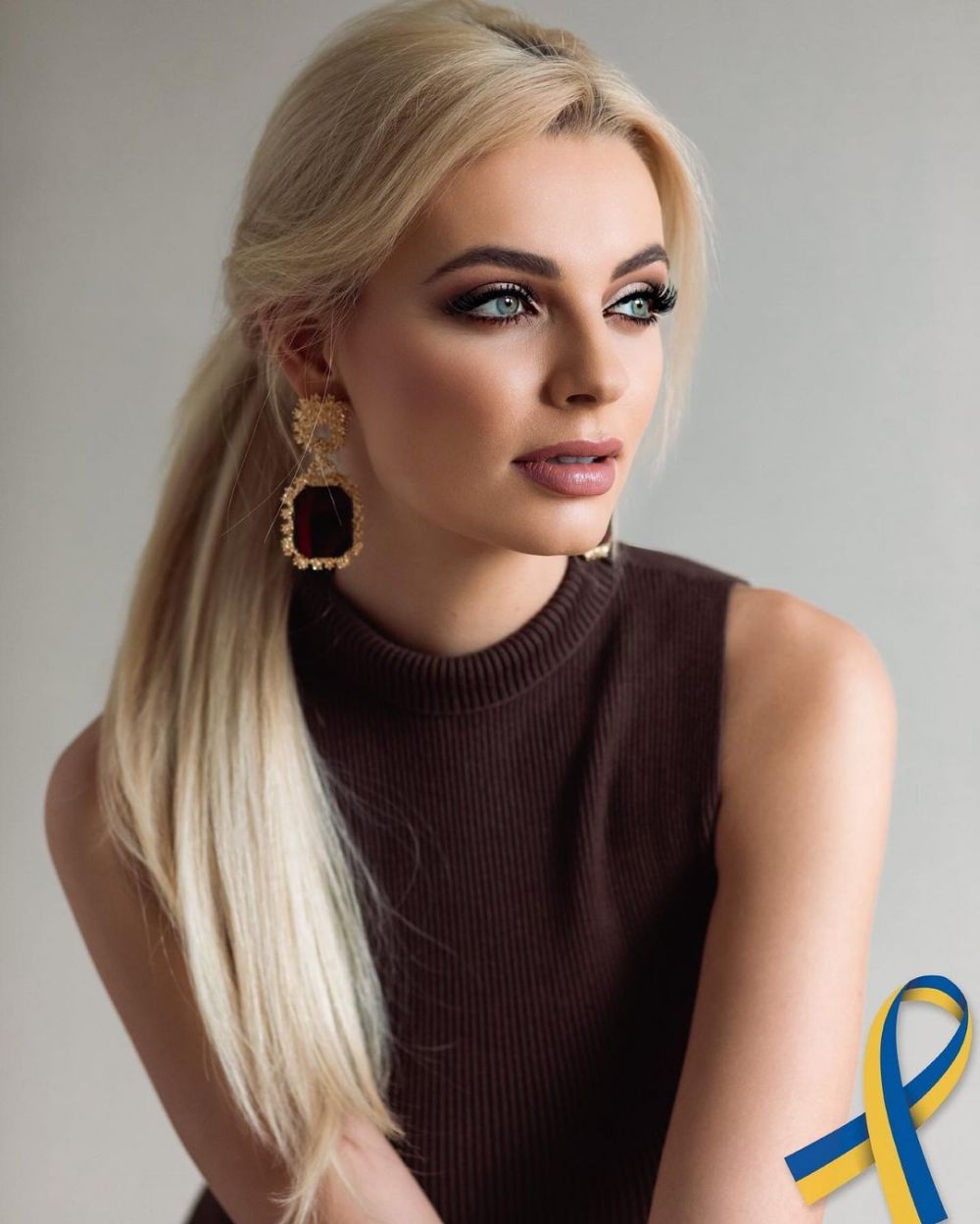 9 Pesona Karolina Bielawska, Miss World 2021 asal Polandia
