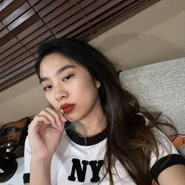 11 Pesona Mezzaluna putri Bimbim Slank, ikut jejak ayahnya jadi musisi