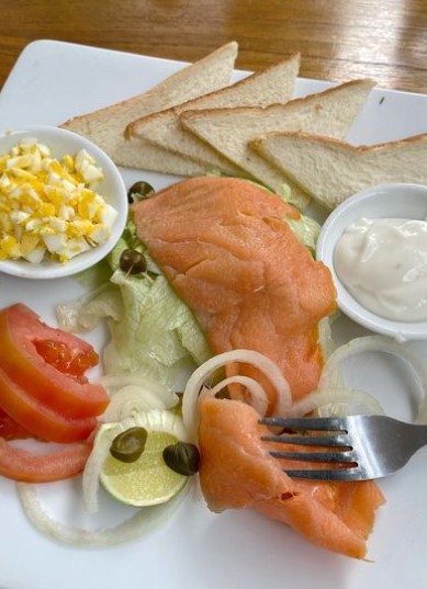 7 Pola makan Widy Vierratale biar tetap langsing, rutin sarapan buah